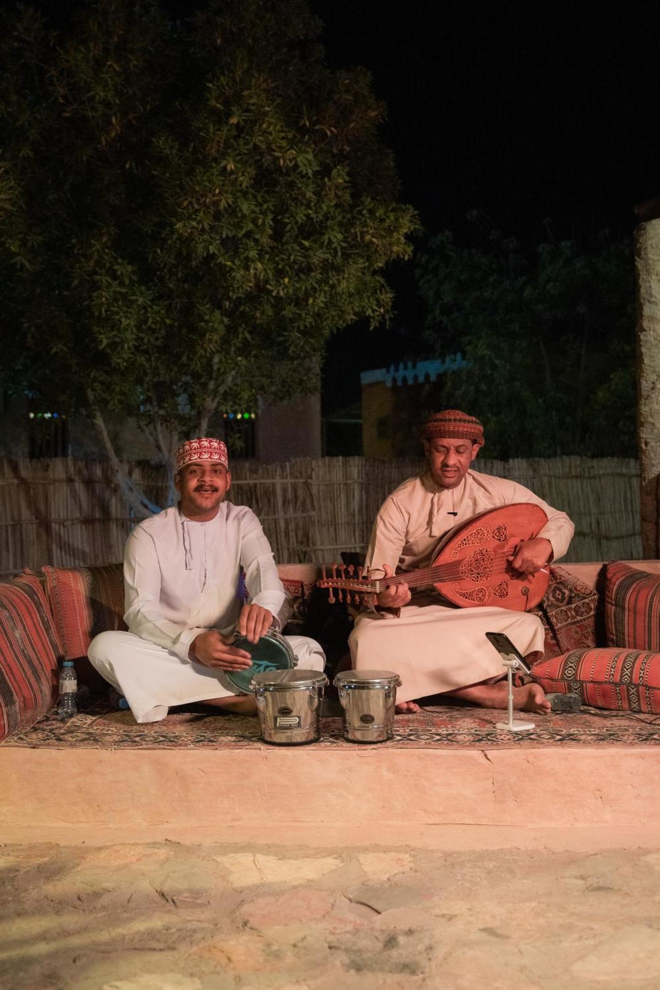 Sama al Wasil Desert Camp Shahiq Bagian luar foto